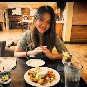 Meet your Posher, Trinh